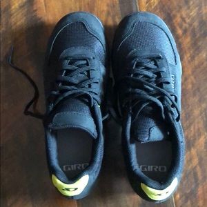 Cycling tennis shoes